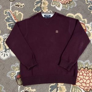 Tommy Hilfigire Crewneck (Burgundy)